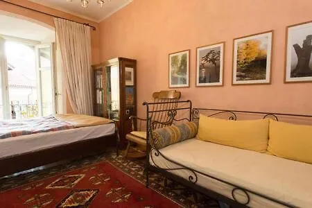 Pallanza Apartment *